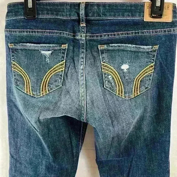 Hollister Straight Leg Jeans | Low rise | Dark Wash - Picture 4 of 6